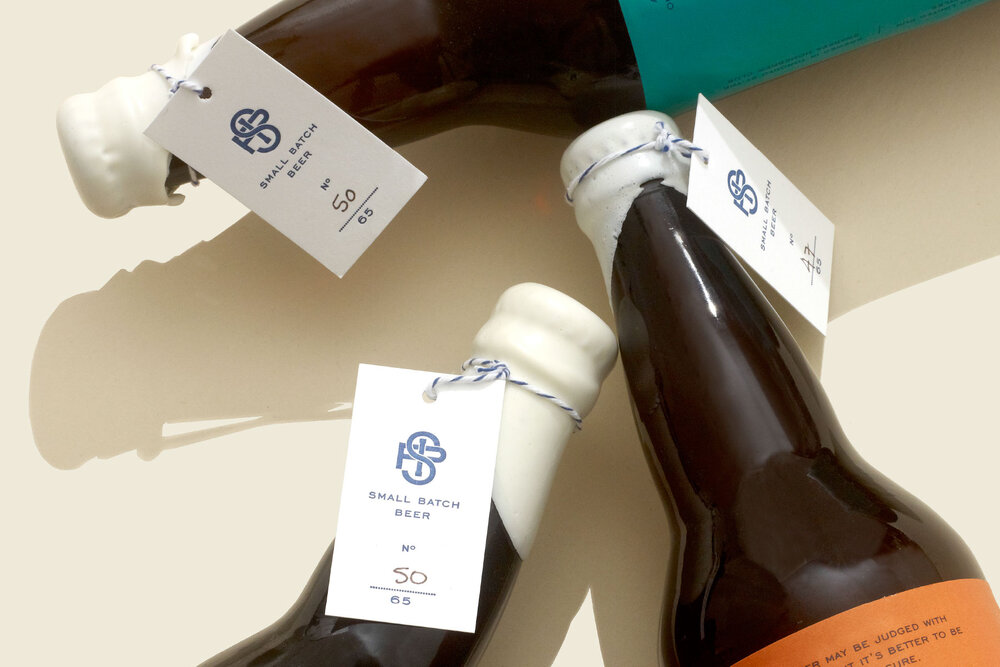 假日啤酒的標(biāo)簽設(shè)計(jì)(圖3)