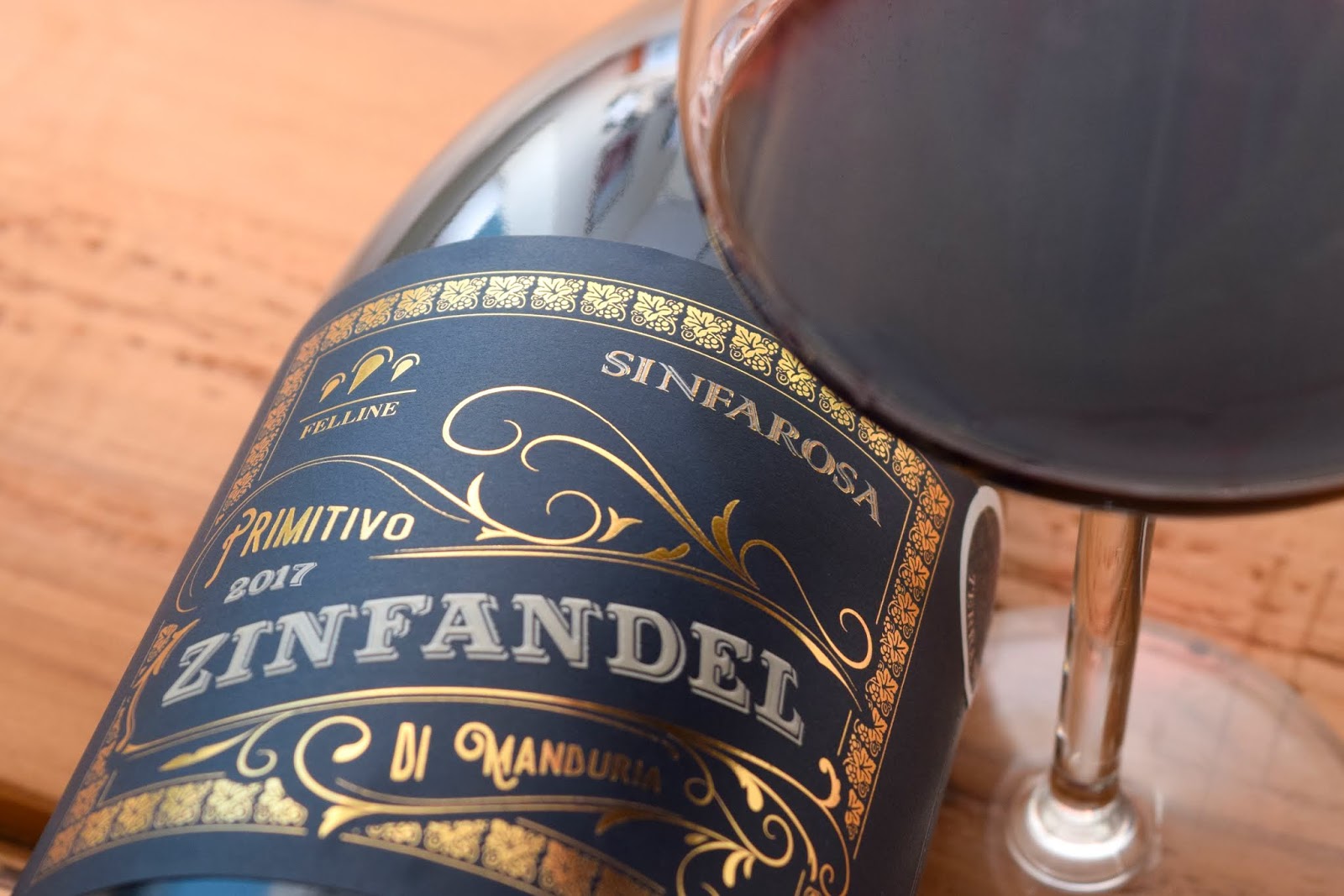 葡萄酒標(biāo)設(shè)計(jì)(圖2)