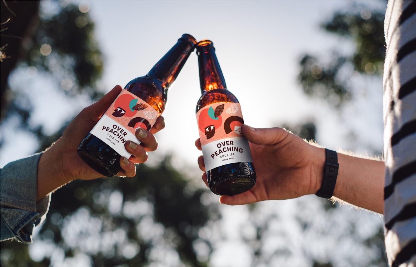 寧波果酒包裝設(shè)計(jì)(圖3) 寧波果酒包裝設(shè)計(jì)(圖3)