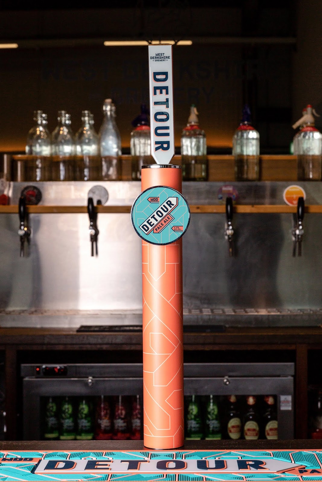 哈爾濱啤酒包裝設(shè)計(jì)(圖4) 哈爾濱啤酒包裝設(shè)計(jì)(圖4)