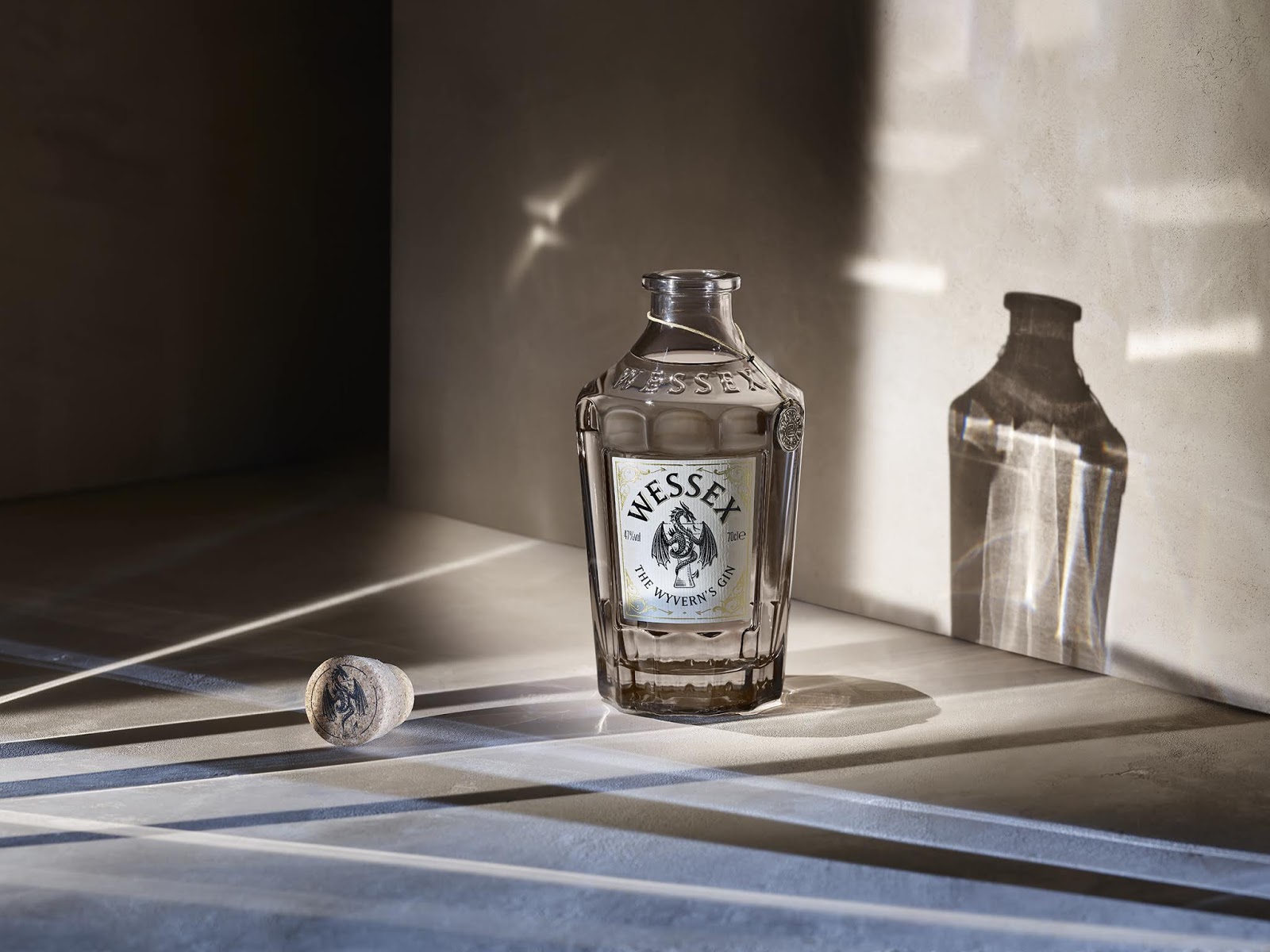 光瓶酒包裝設(shè)計(jì)瓶型是關(guān)鍵(圖4)