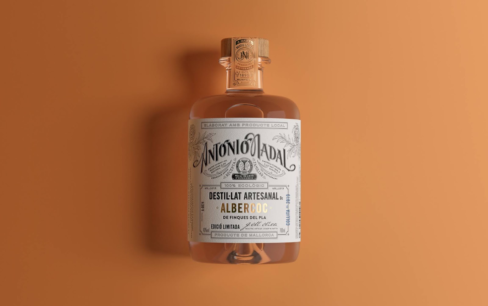 果酒包裝設計經典細致(圖1) 果酒包裝設計經典細致(圖1)