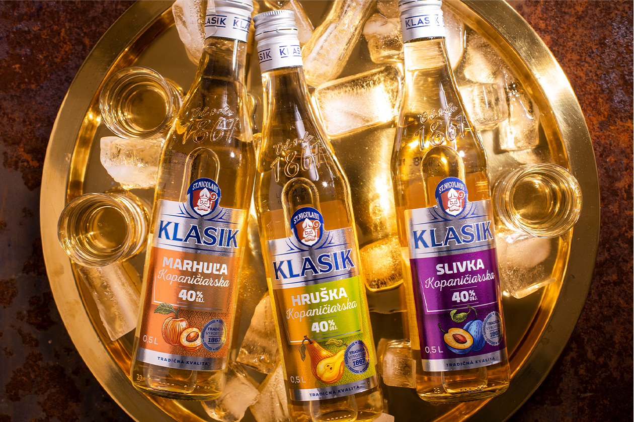 時尚年輕有活力的果酒包裝設計(圖3)