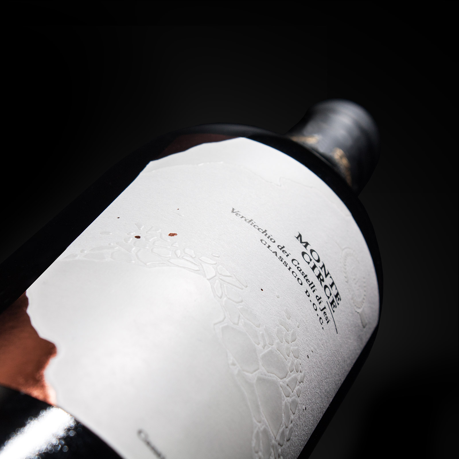 Bacelli葡萄酒獨(dú)特創(chuàng)意包裝設(shè)計(jì)(圖6)