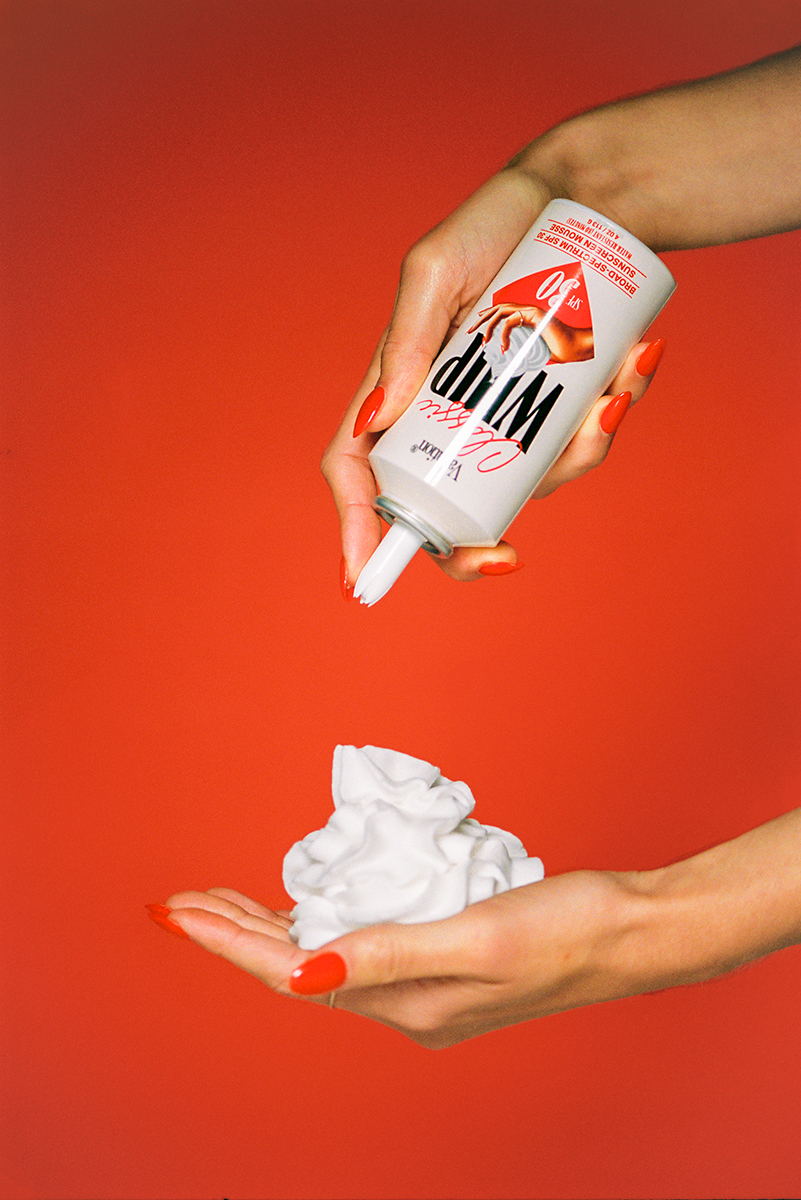 模仿鮮奶油魔力的新防曬霜包裝這樣設計(圖2)