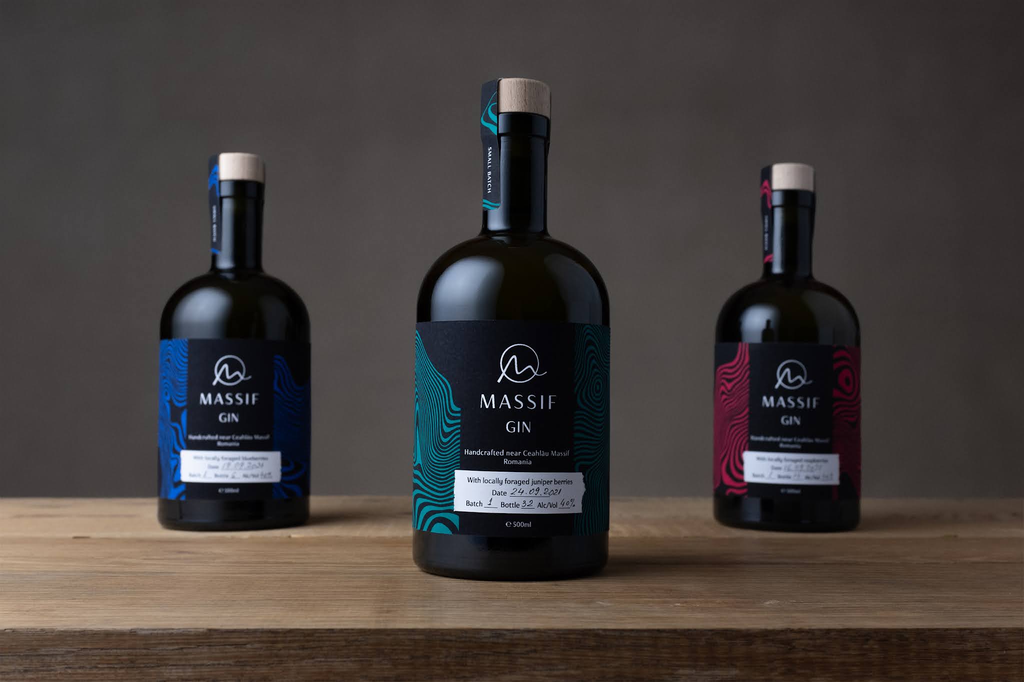 山脈樹的年輪概念的酒包裝設計(圖1)