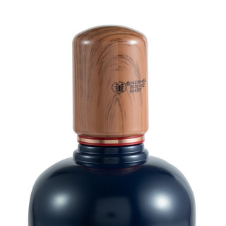 創(chuàng)意酒包裝設計國密暢享董香型白酒單瓶裝產(chǎn)品包裝設計欣賞(圖3)