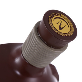 創(chuàng)意酒包裝設(shè)計(jì)習(xí)酒窖藏醬香型白酒產(chǎn)品包裝設(shè)計(jì)欣賞(圖6) 創(chuàng)意酒包裝設(shè)計(jì)習(xí)酒窖藏醬香型白酒產(chǎn)品包裝設(shè)計(jì)欣賞(圖6)