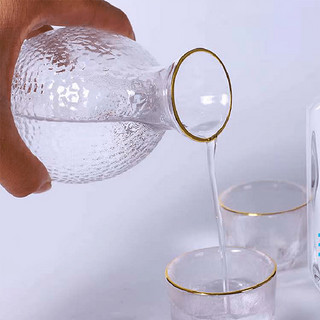 創(chuàng)意酒包裝設(shè)計表達瓶系列純清香型白酒瓶整箱裝產(chǎn)品包裝設(shè)計欣賞(圖6)