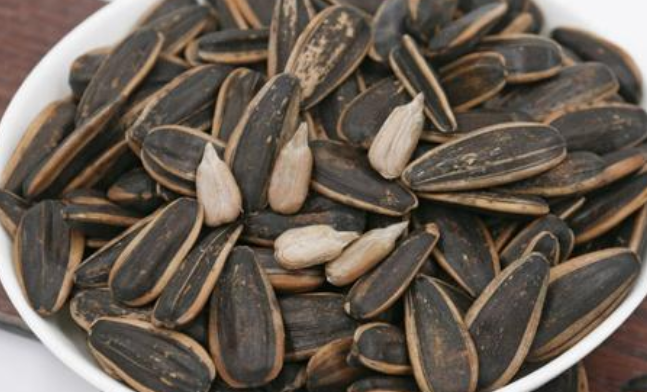 伊食佳品牌logo與食品包裝設(shè)計(jì)欣賞(圖3)