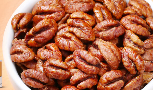 汪記品牌logo與食品包裝設(shè)計欣賞(圖2)