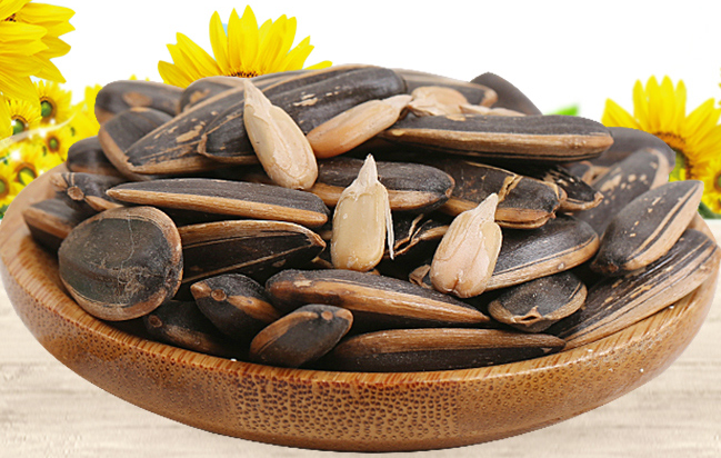 紅嘴娃食品 紅嘴娃品牌logo與食品包裝設(shè)計欣賞(圖3)